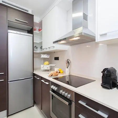Apartamento En Playa * Canet De Mar